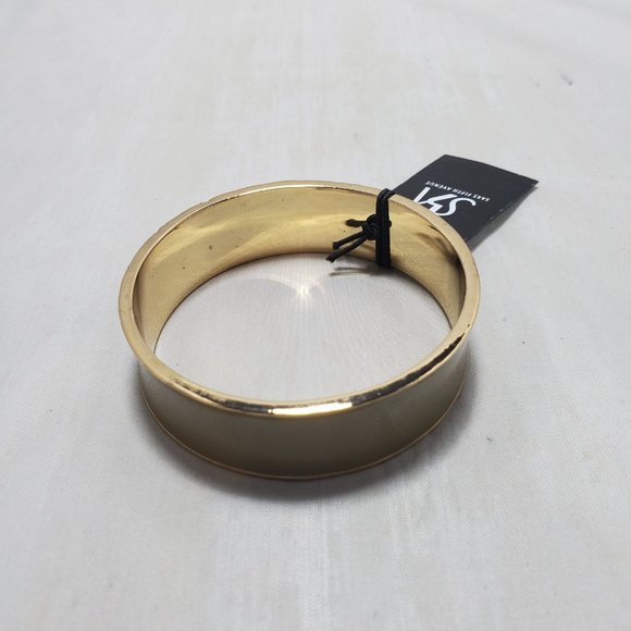 Saks Fifth Ave taupe enamel bangle bracelet - Picture 5 of 5